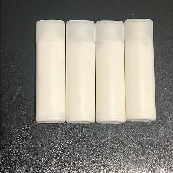 Lot of 4 Neutrogena Travel Size Light Sesame Formula Body Lotion Mini - Picture 2 of 2